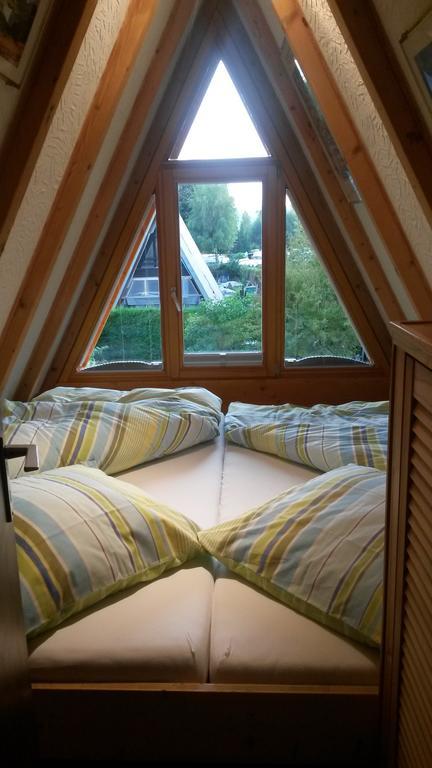 Nurdachhaus Ferienpark Schellbron Schellbronn Экстерьер фото